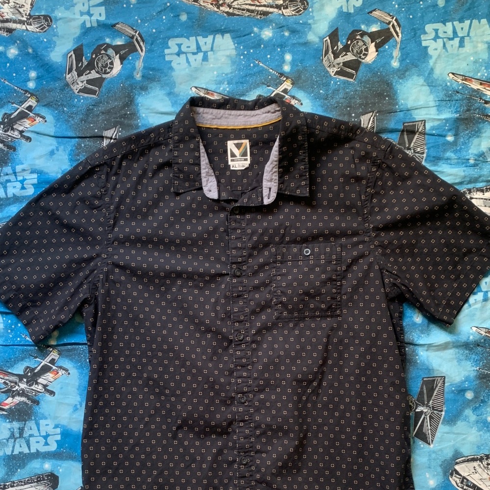Men's Black Geometric Button Down Shirt